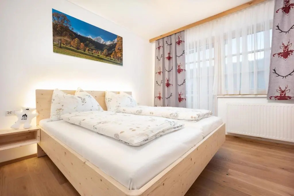 Haus Alpenruhe by Schladmingurlaub