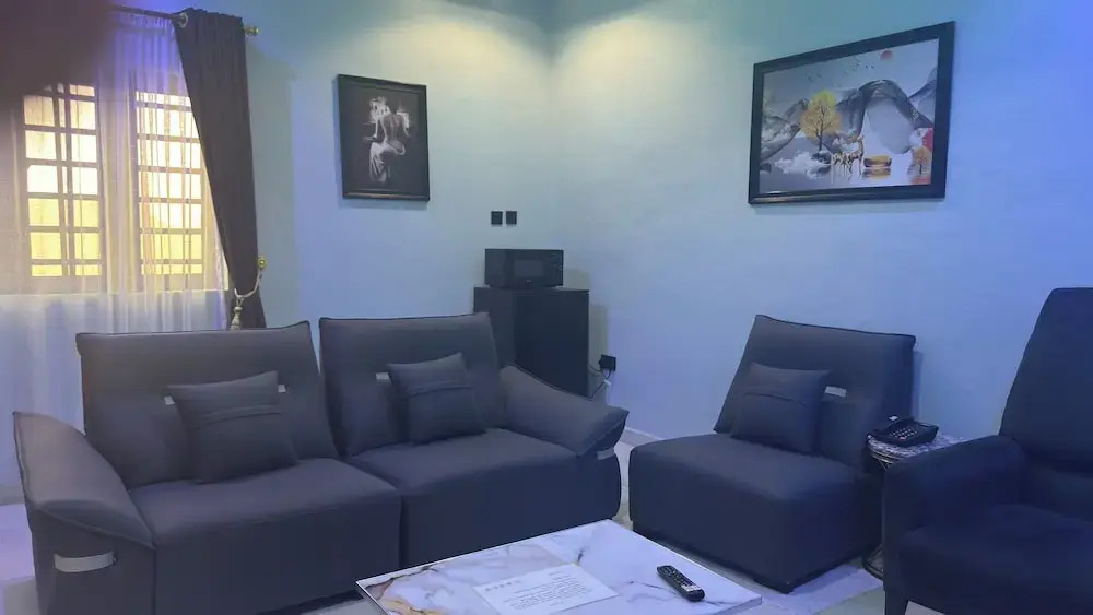 Next Level Hotel & Suites
