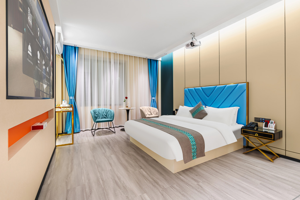 Xi'an Qingya Hotel (Qujing North Railway Station)