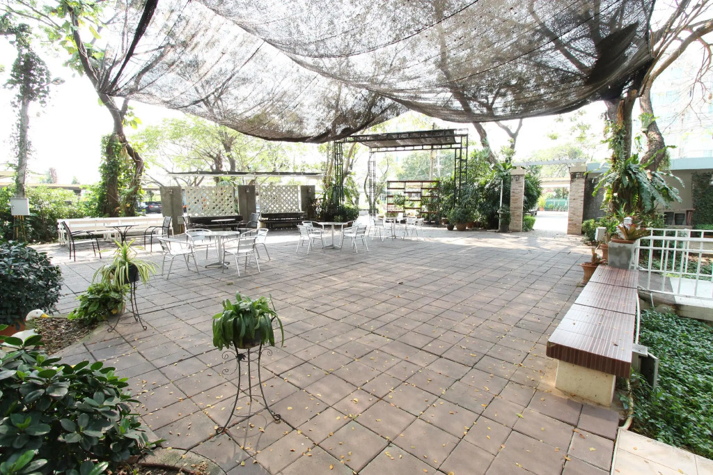 Rattana Park Hotel