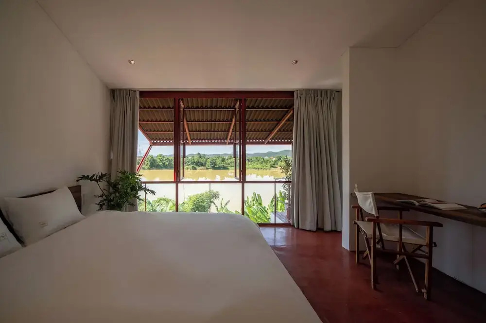 Scarlet Pavilion Homestay