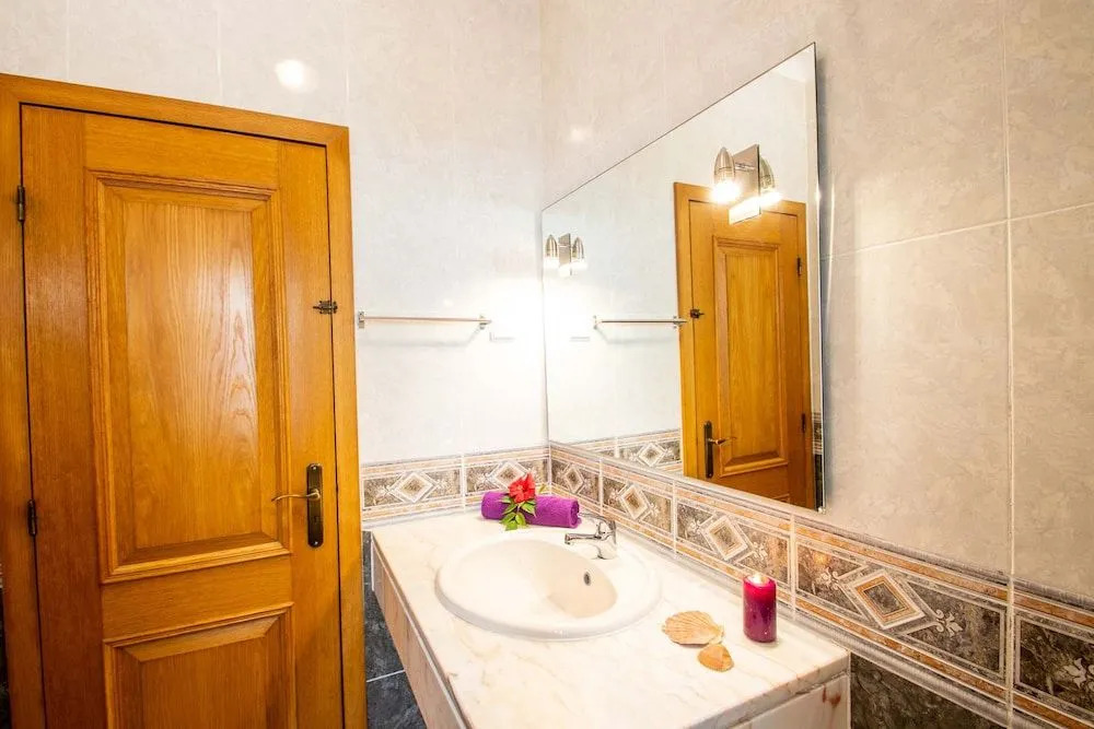 Villa Boracay - com Piscina Aquecível e Praia a Pé em Albufeira