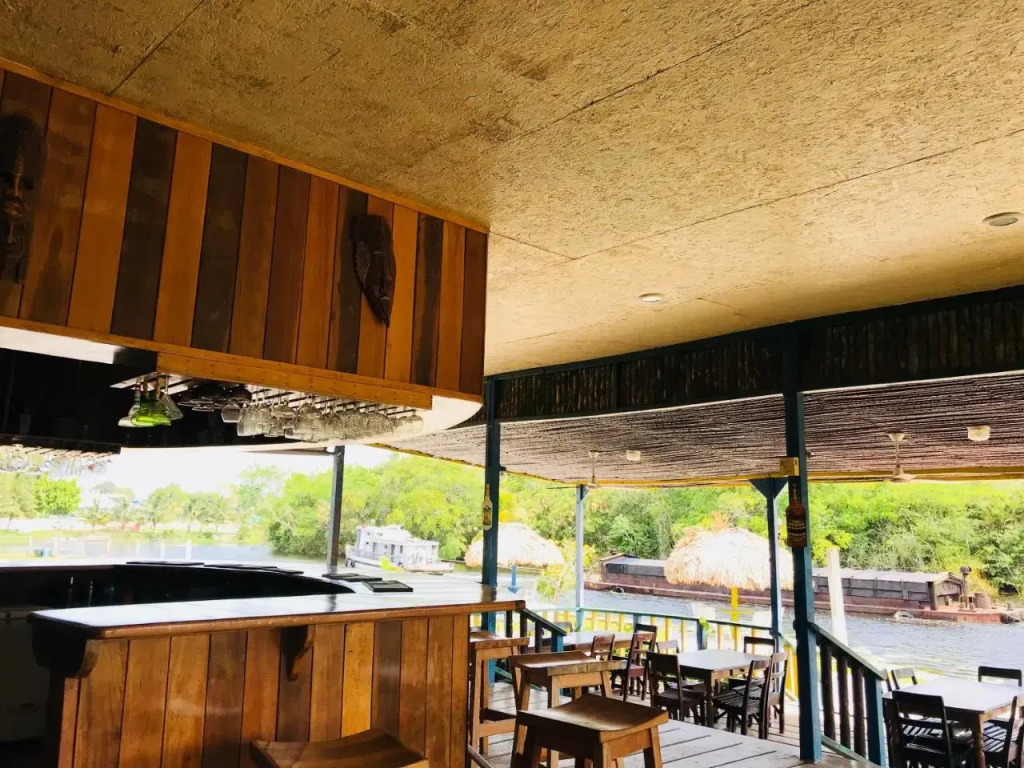 Lamanai Riverside Retreat