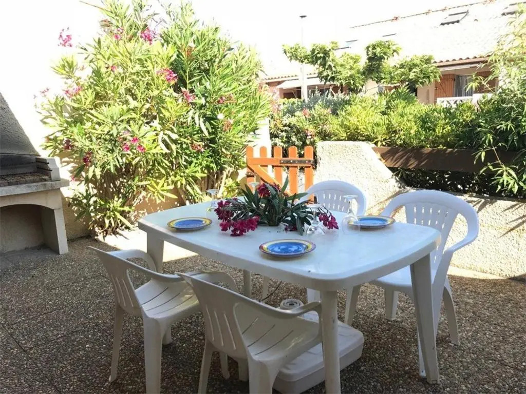 Villa T2 avec Mezzanine - 6 pers, Plage à proximité, Parking privé, Port-Leucate - FR-1-81-93