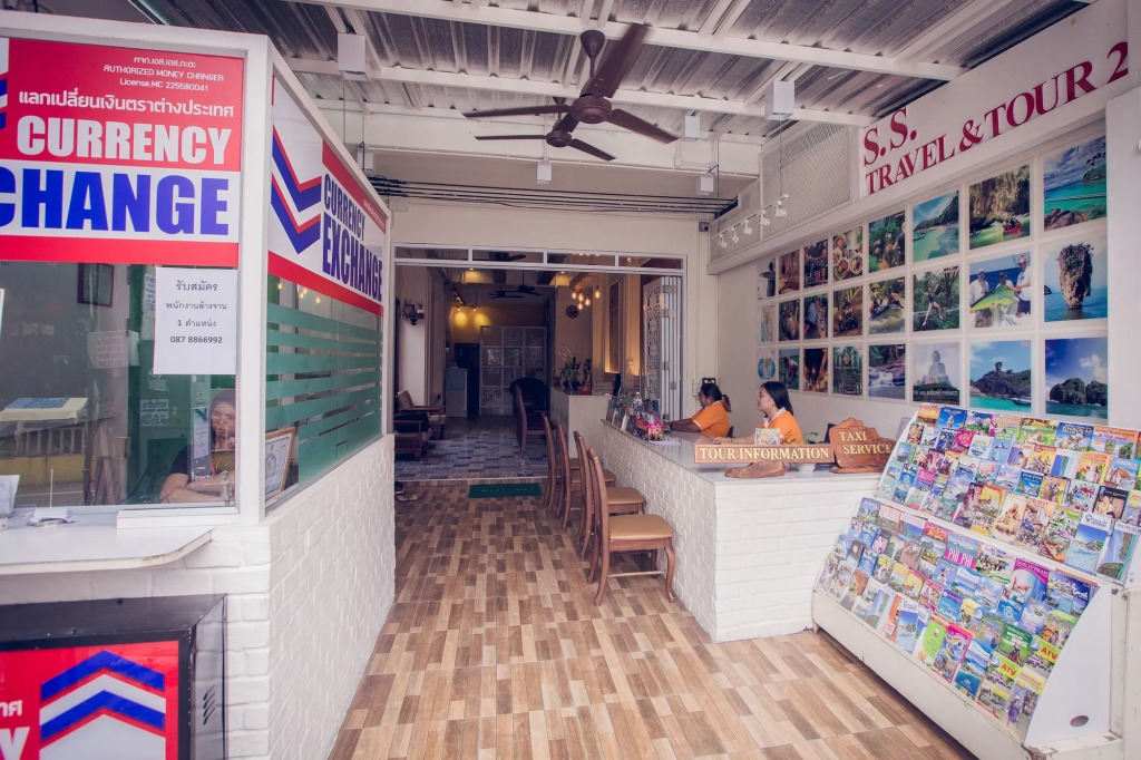 Sino Hostel Kata