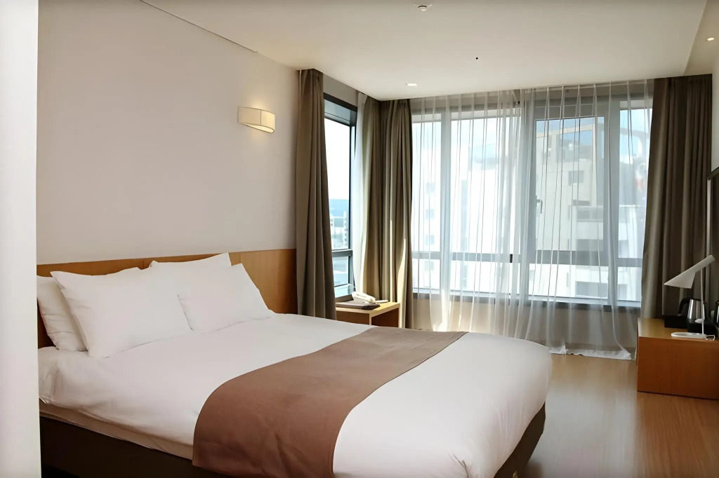 Jeju Hotel the M