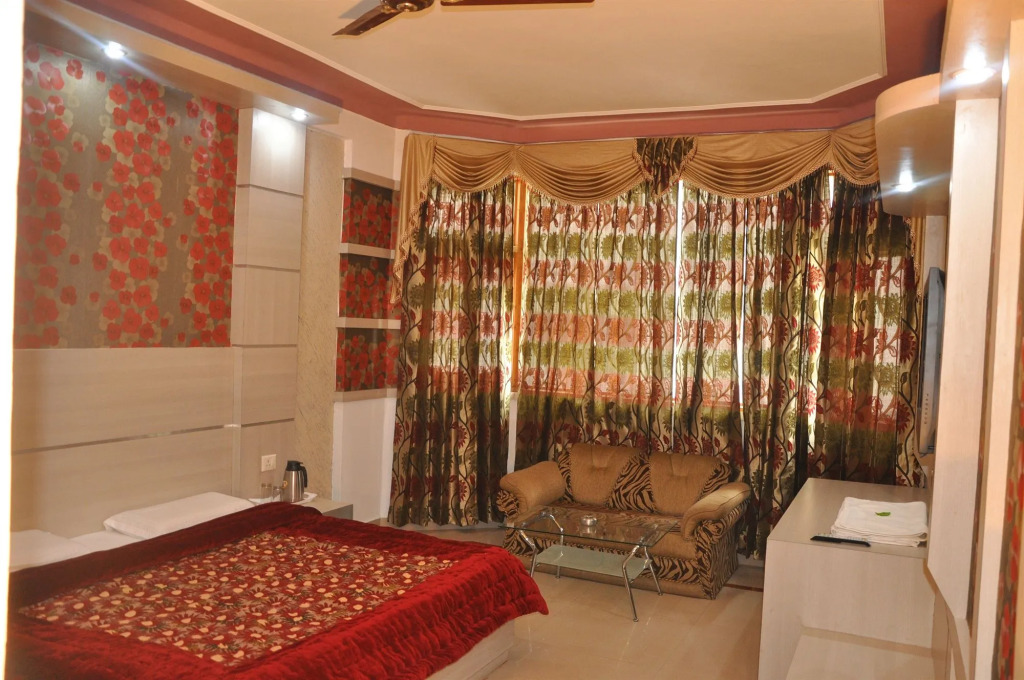 Hotel Bhawani International