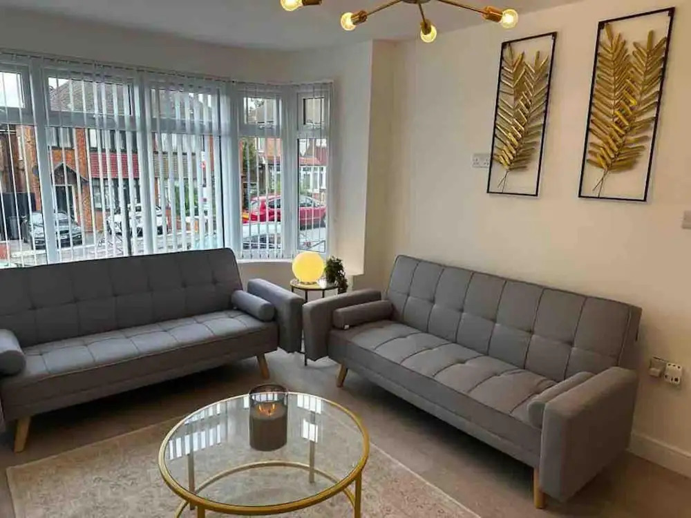 Lovely 3-bed House Near Birmingham Airport & Nec