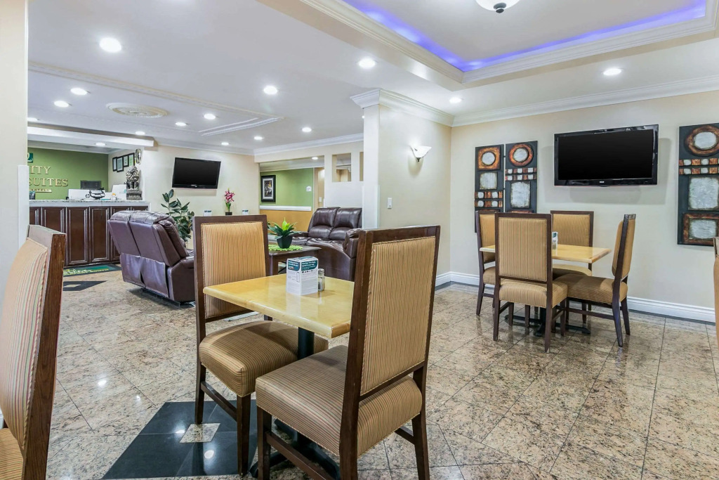 Quality Inn & Suites