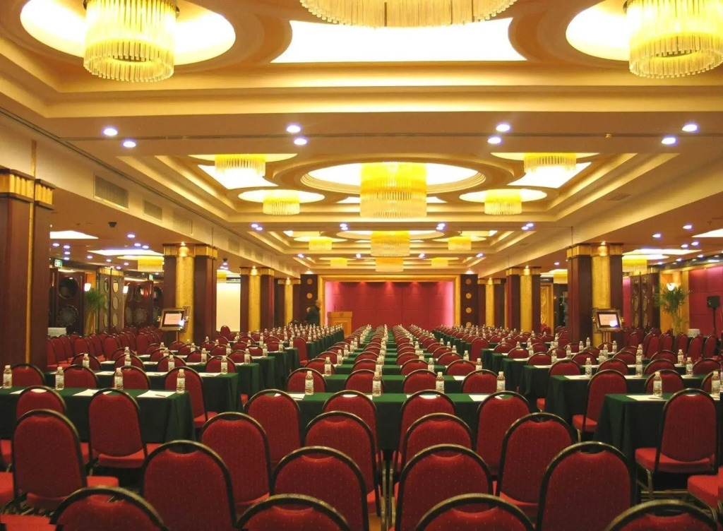 Qingdao Oceanwide Elite Hotel