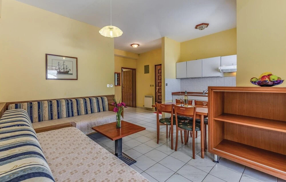 Amazing Home in Porec With Wifi and 1 Bedrooms