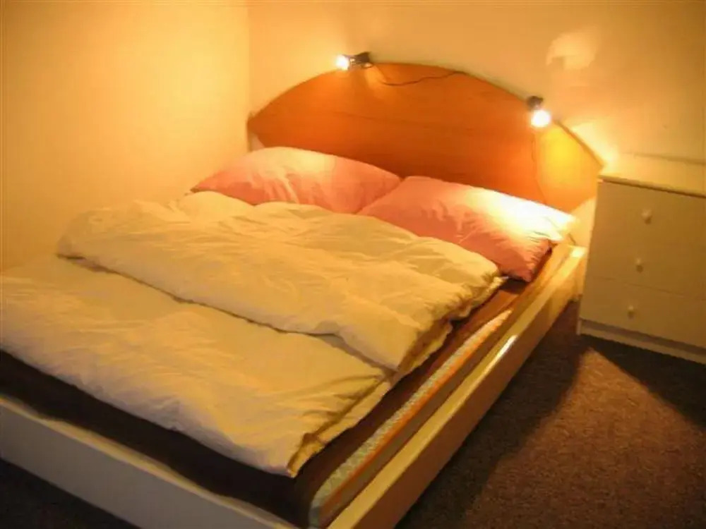 Apartment J Chymov 3