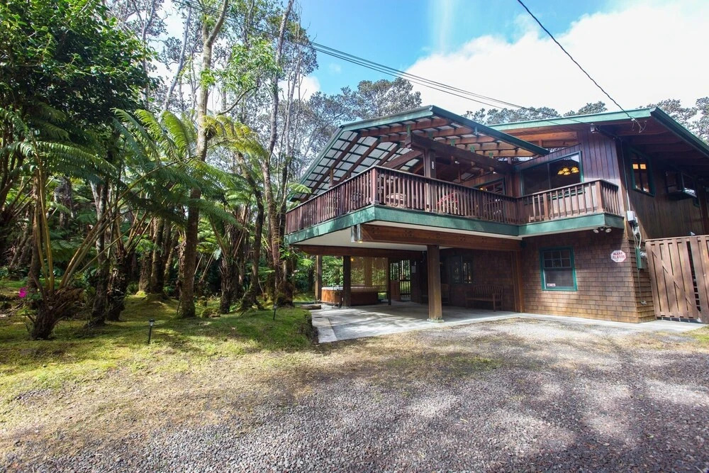 Hale Mauna Loa Lower 3 Bedroom Apts