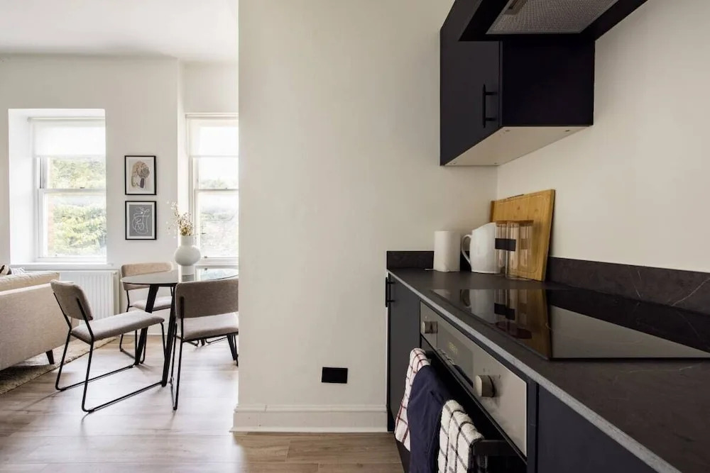 The Kensington And Chelsea Classic - Glamorous 2bdr Flat