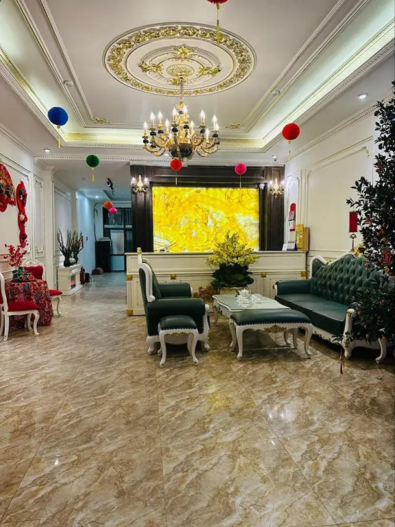 Royal Hotel Thanh Trì