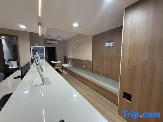 Yuanjia Homestay (Jixiangcun Subway Station)