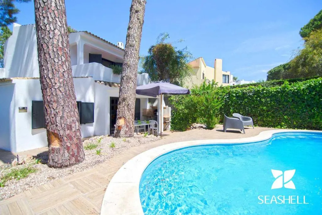 Villa Beira Golf by Algarve Holidays