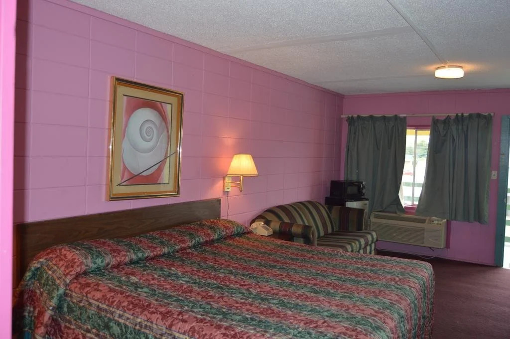 Seminole Inn