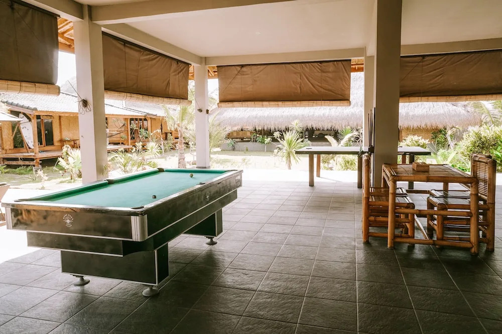 Baha Baha Villas West Sumbawa - Sk8, Gym, Sauna & Spas Hot & Cold, Bar & Restaurant