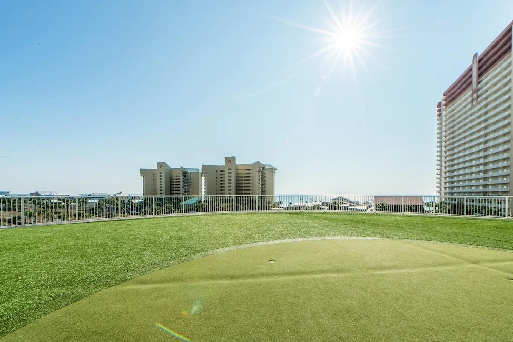 Laketown Wharf 331