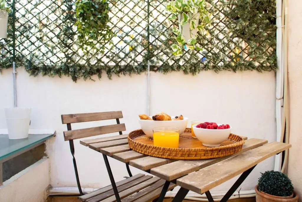 Cozy Wifi AC Loft In the Heart of Ruzafa