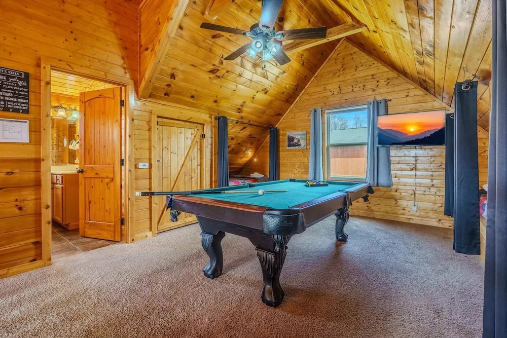 February Specials 3br-hot Tub-pet Friendly