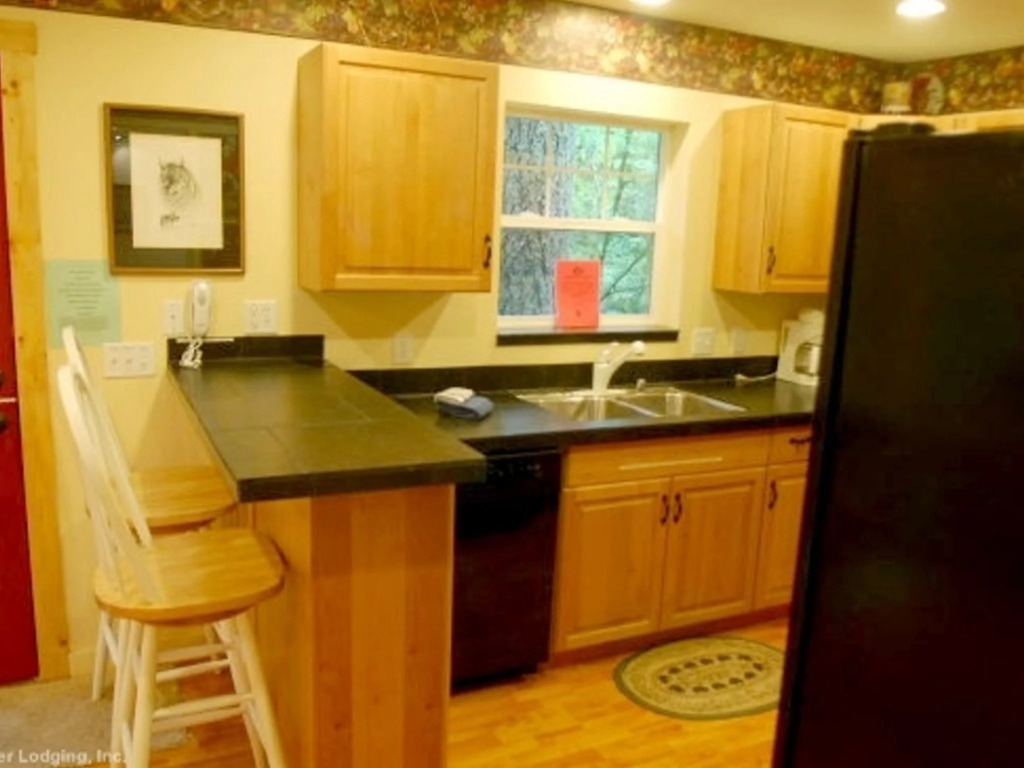 Holiday Home 12GS Cabin w/ Sweet Covered Porch!