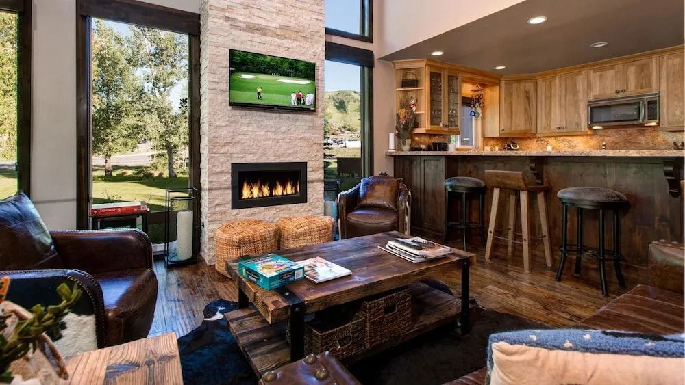 3 Kings Mountain Vista 2 Bedroom Home by RedAwning