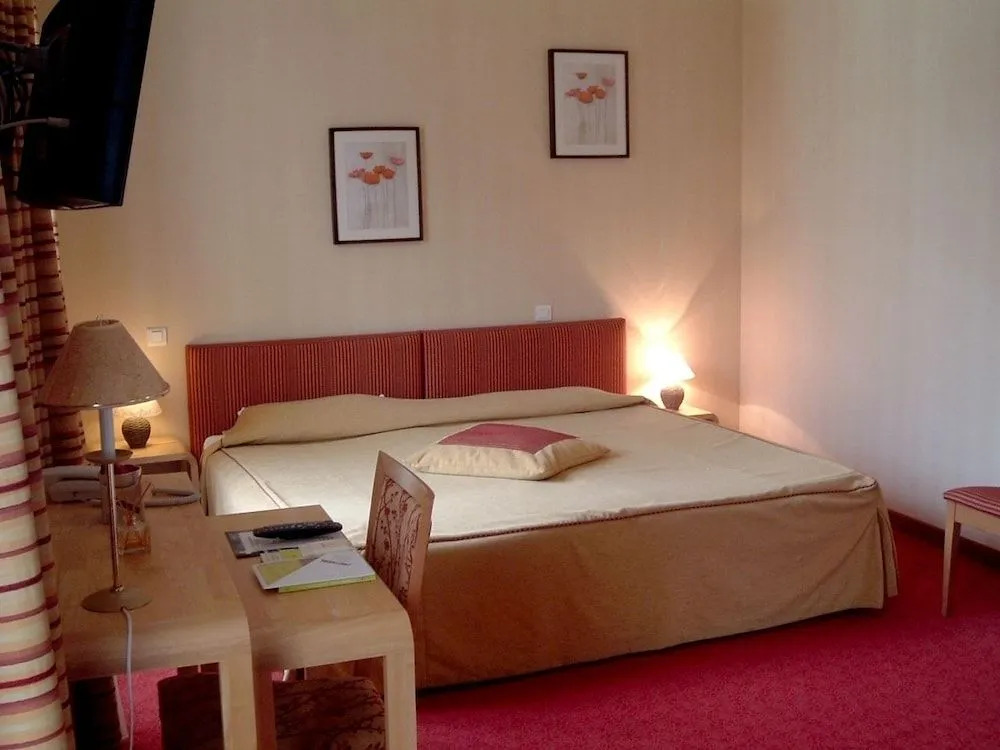 Brit Hotel Essentiel Pontivy Robic