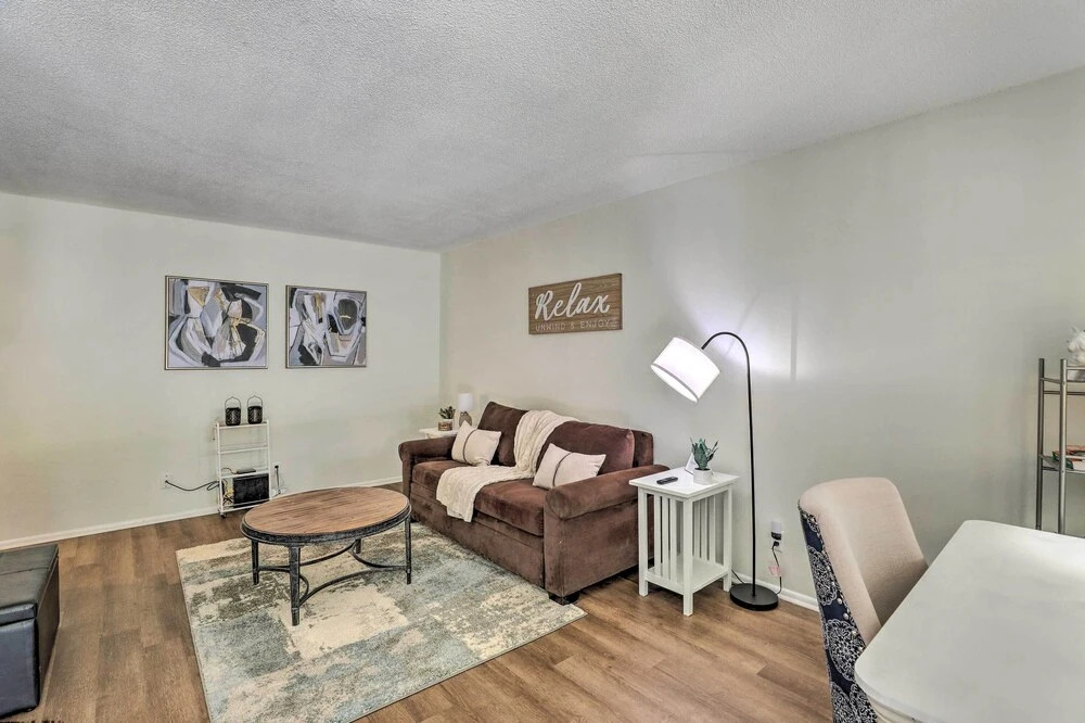 Cozy Hanahan Condo w/ Cooper River Access!