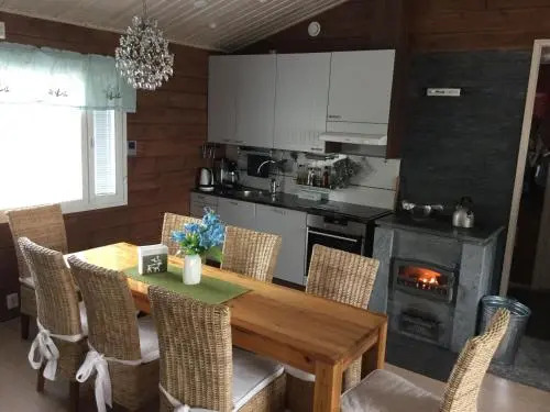 Nellim Holiday Home, Sámi Village