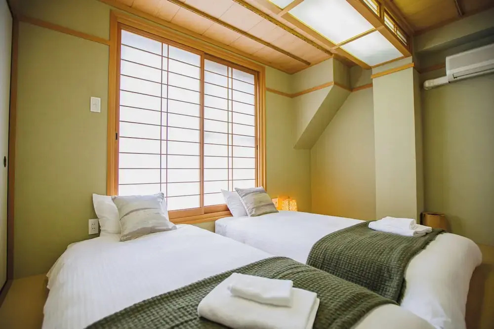 R Residence 谷町