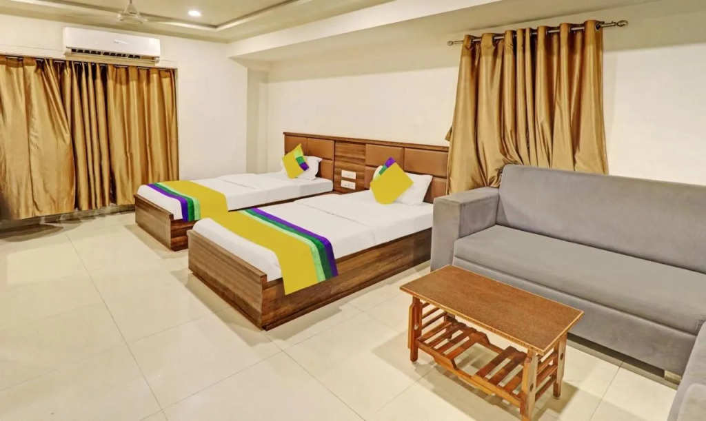 Itsy By Treebo - Radhe Residency