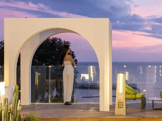 Sanya Lilian Designer Seaview Homestay