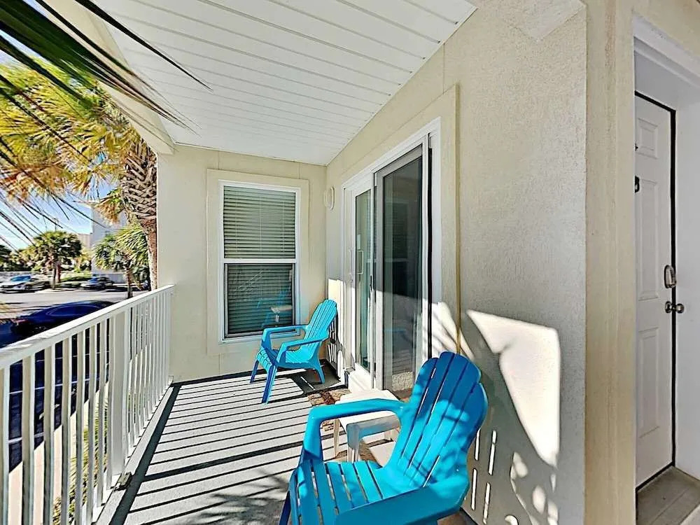 Gulf Island Condos II