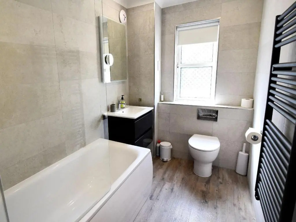 7 Coram Court