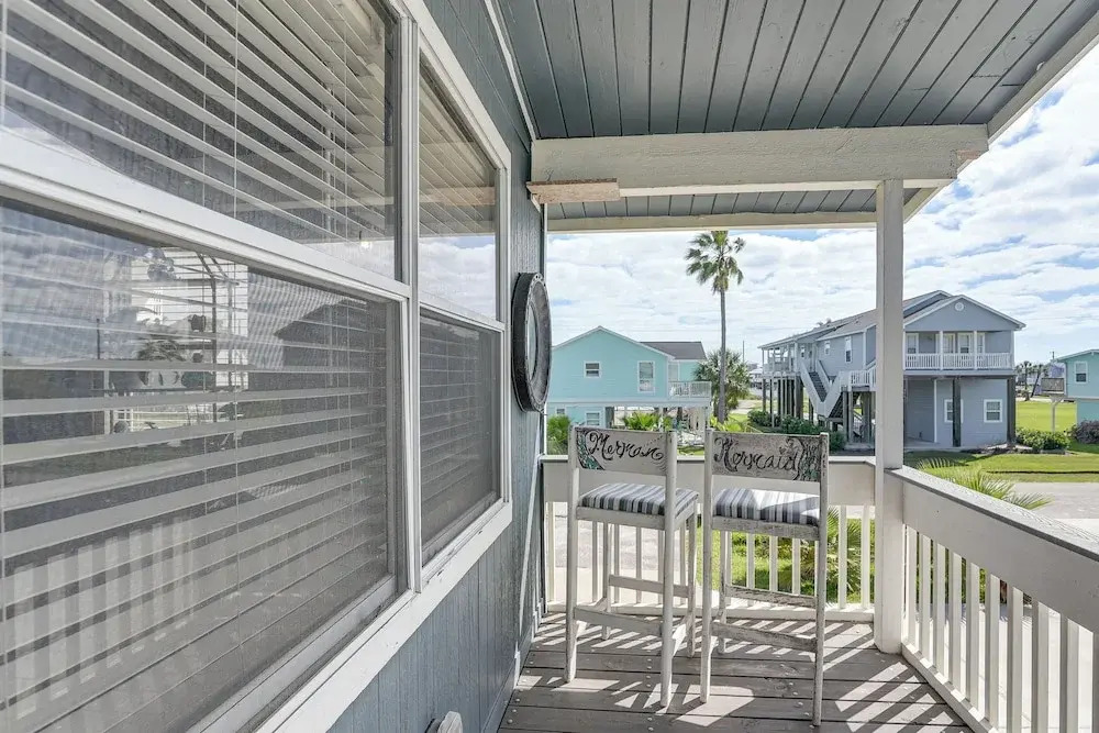 Walk to Sea Isle Beach: Updated Group Getaway!