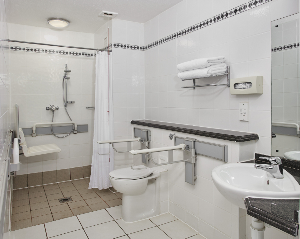 Leonardo Hotel East Midlands Airport - On-Site
