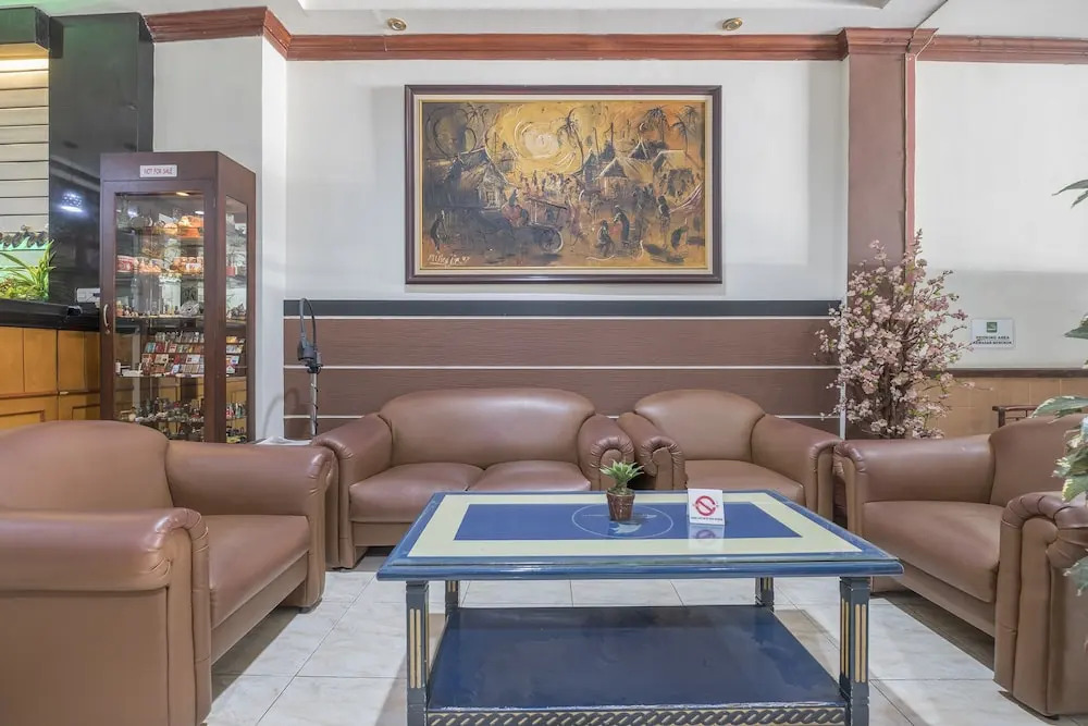 OYO 1090 Hotel Anging Mammiri Makassar