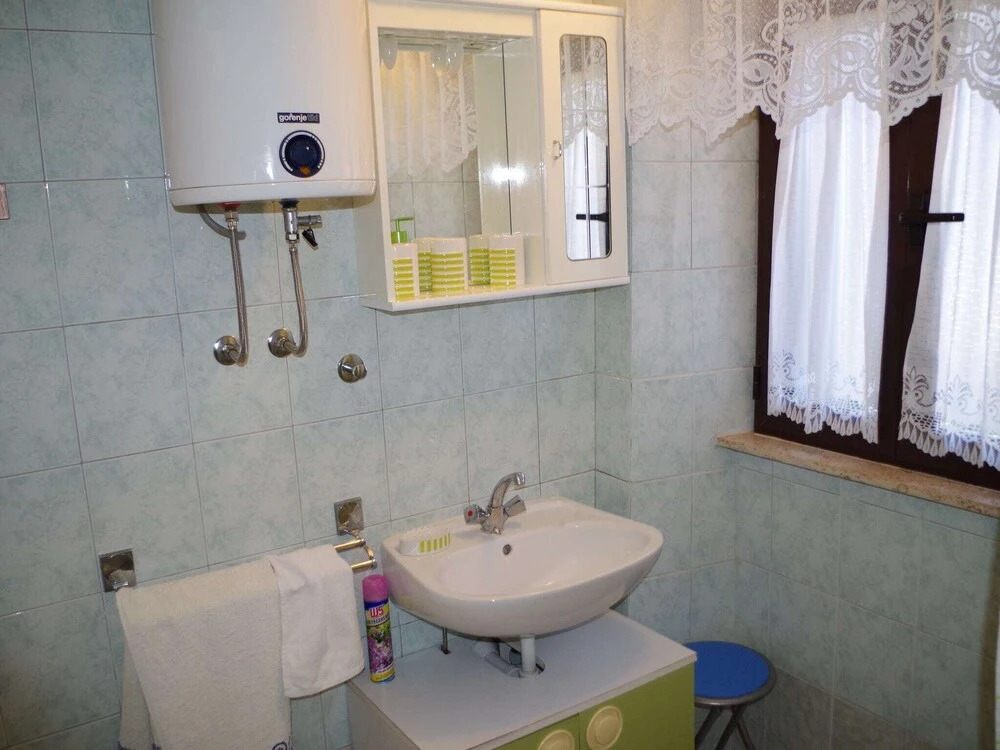 Country House in Rakalj With Scenic Sea Views