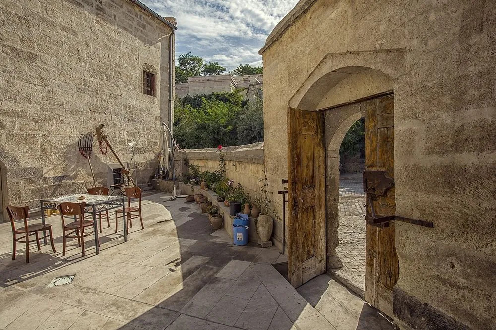 Tulpar Cave Hotel