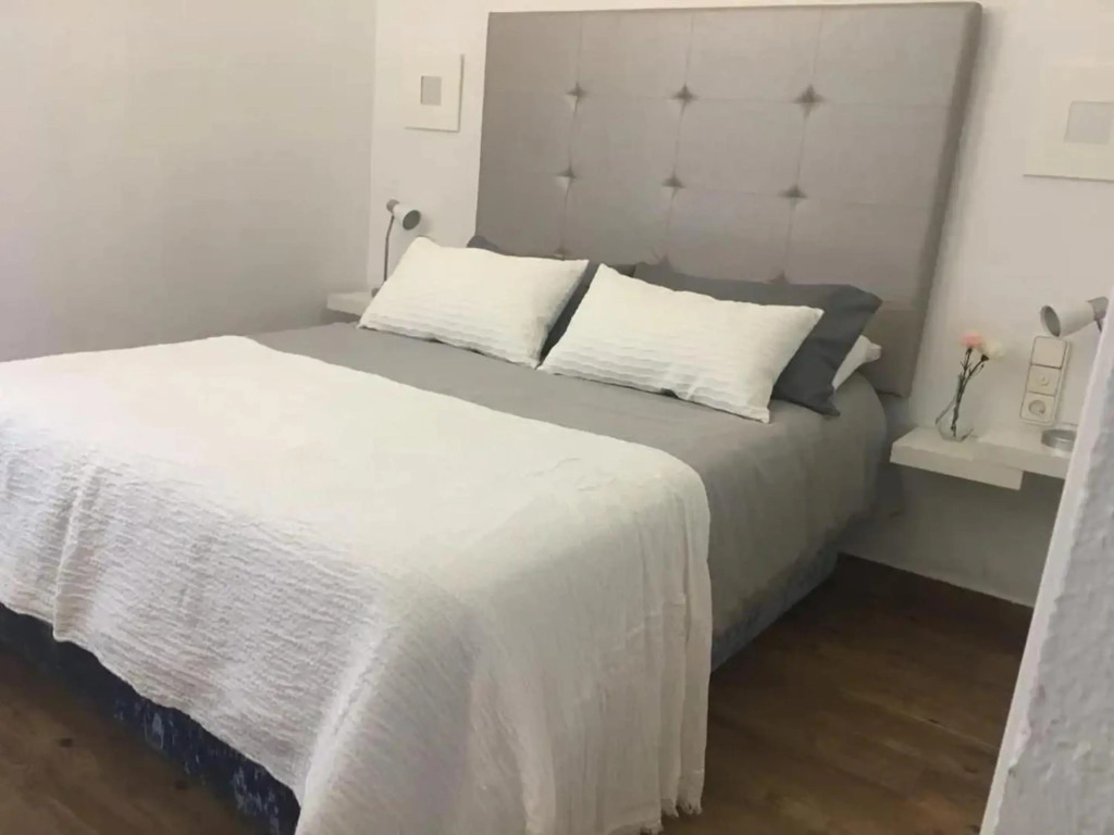 House with 2 Bedrooms in Chiclana de la Frontera, with Enclosed Garden And Wifi - 200 M From the Beach
