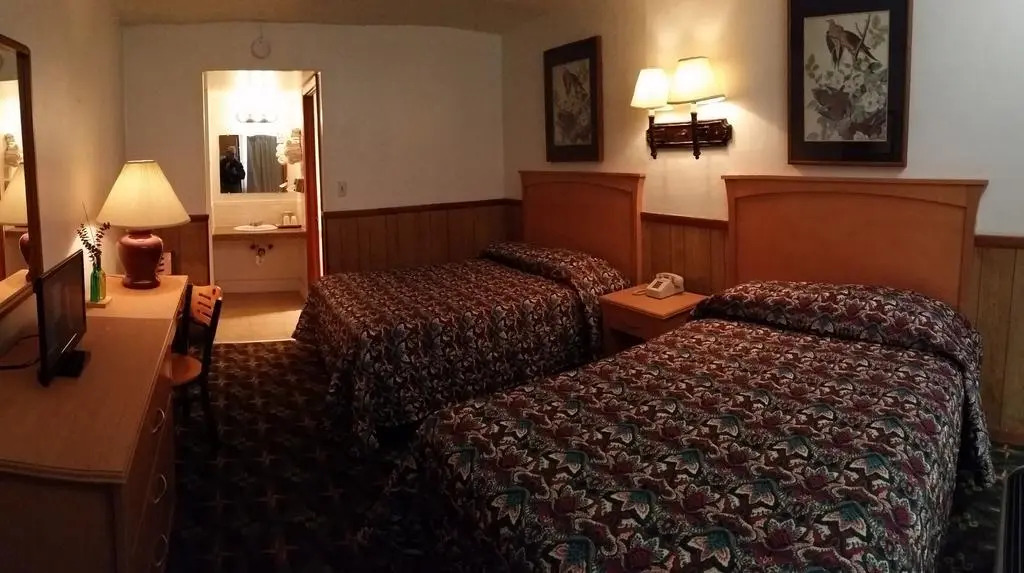 Beltway Motel and Suites