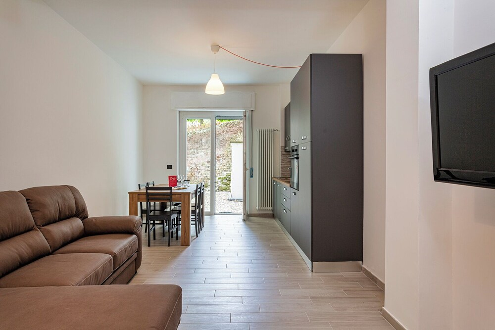 Terrace Flat in Santa Margherita by Wonderful Italy