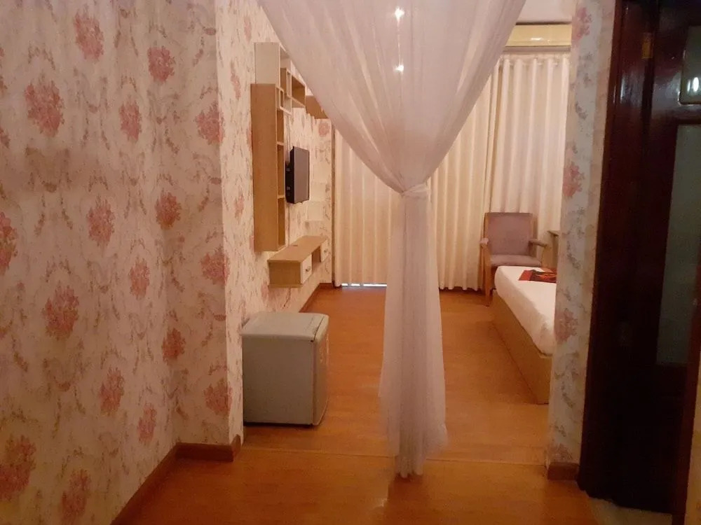 Cat Khanh Hotel