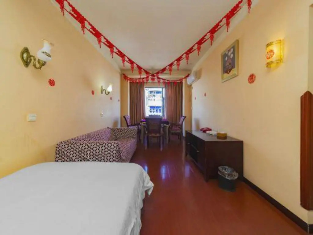 Jinfeng Hotel