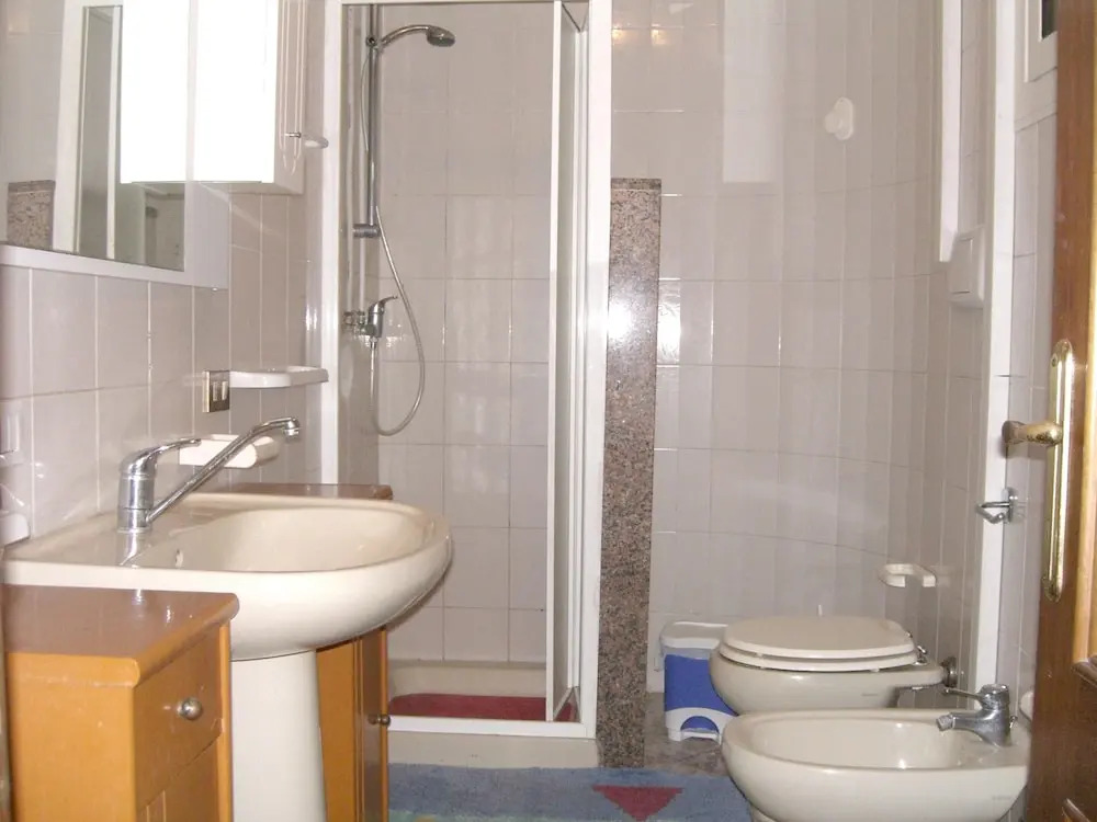 Apartment With 2 Bedrooms in Quartu Sant'elena, With Wifi Near the Beach
