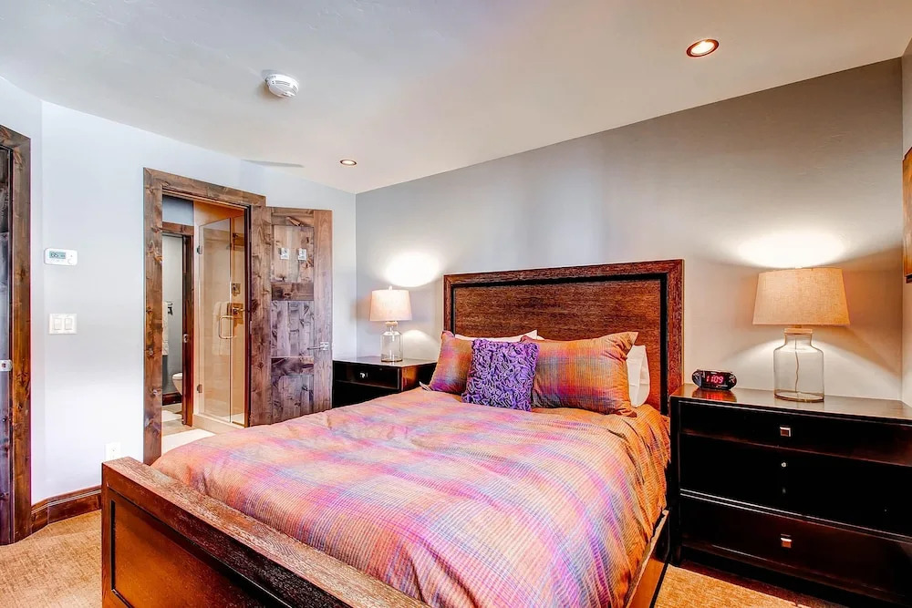 Grand Vista Lodge