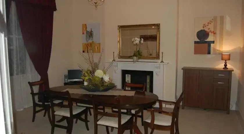 Bentons Guest House