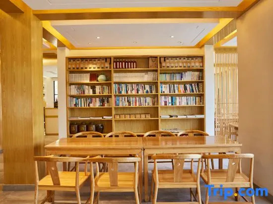 Yungu Shanfang Hostel